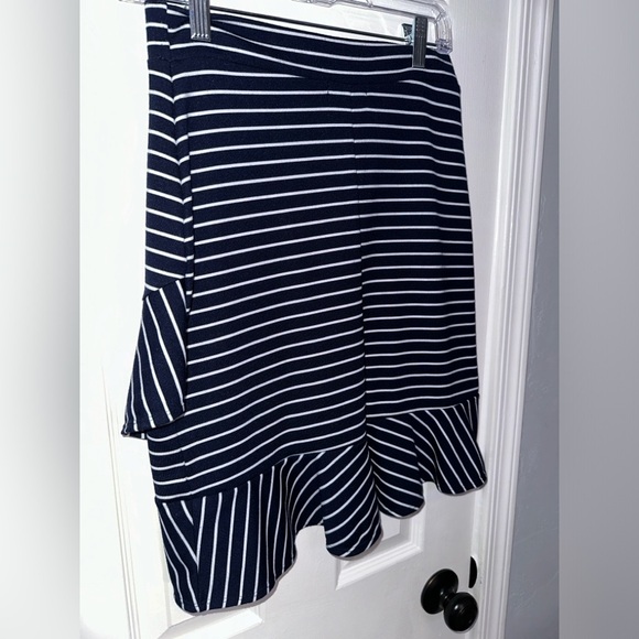 Popular Basics Stripe Mini Skirt L - Picture 7 of 7